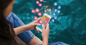 Οριστικό: Τέλος τα Social Media στην Ελλάδα για παιδιά κάτω των 15 ετών