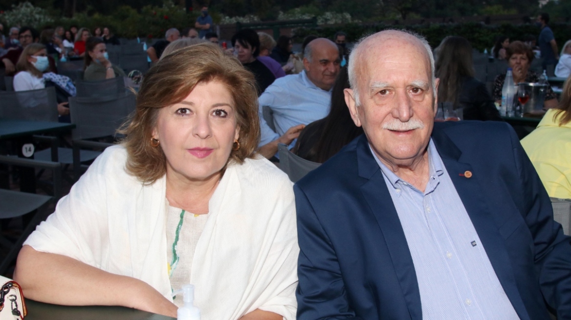 Γιώργος Παπαδάκης: Μόλις μαθεύτnκε για την γυναίκα του 40 μέρες μετά τον θάνατό του