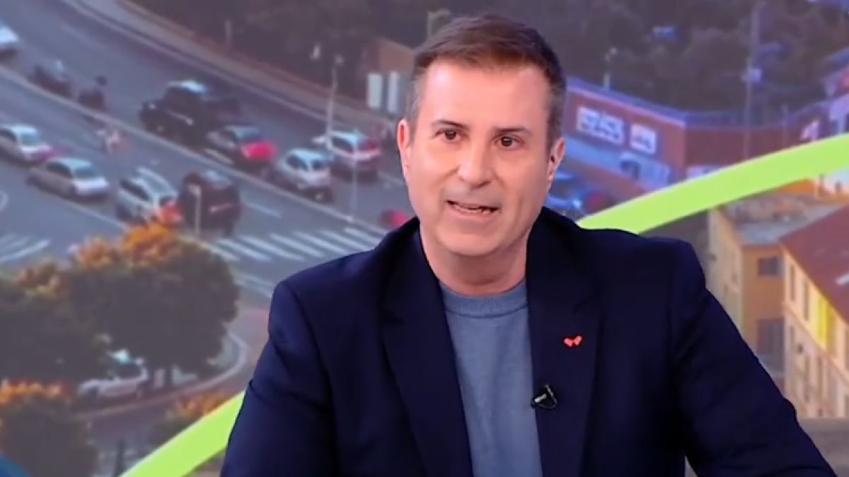 Δάκρυσε on air ο Παναγιώτης Στάθης – Έμαθε πριν από την εκπομπή ότι πέθανε η μητέρα του