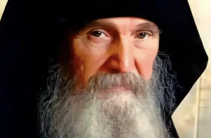 Σοκ η προφητεία του Γέροντα Εφραίμ – Η φρικτή αρρώστια που έρχεται θα έχει πολλούς νεκρούς