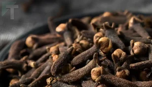 Τα οφέλη του αφεψήματος με γαρύφαλλο