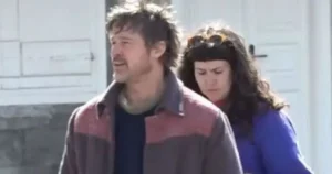 Ταινία Μπραντ Πιτ στην Ύδρα: Μαθεύτηκαν τα ποσά – Τι μεροκάματο παίρνουν οι κομπάρσοι και τα μαγαζιά που μένουν κλειστά για τα γυρίσματα