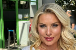 Το πρόβλημα υγείας της Ελένης Μενεγάκη που προκάλεσε ανησυχία