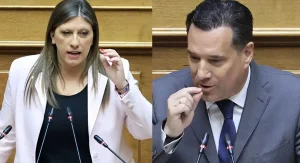 Μασουλούσε κρακεράκια…: Ο κακός χαμός με Άδωνι και Κωνσταντοπούλου σήμερα στην βουλή