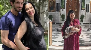 Άννα Τσουκαλά: Η 52χρονη ηθοποιός βάφτισε τον 8 μηνών γιο της – Το τάμα και το όνομα που του έδωσαν