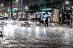 Καιρός: Προειδοποίηση Καλλιάνου για «ισχυρότατη κακοκαιρία» – Πότε θα «χτυπήσει» την Αττική