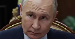 Αυστηρή ανακοίνωση Πούτιν για τον πόλεμο στη Μέση Ανατολή