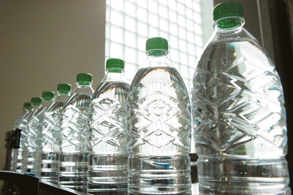 Έκτακτη ανάκληση εμφιαλωμένου νερού πασίγνωστης εταιρίας
