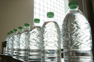Έκτακτη ανάκληση εμφιαλωμένου νερού πασίγνωστης εταιρίας