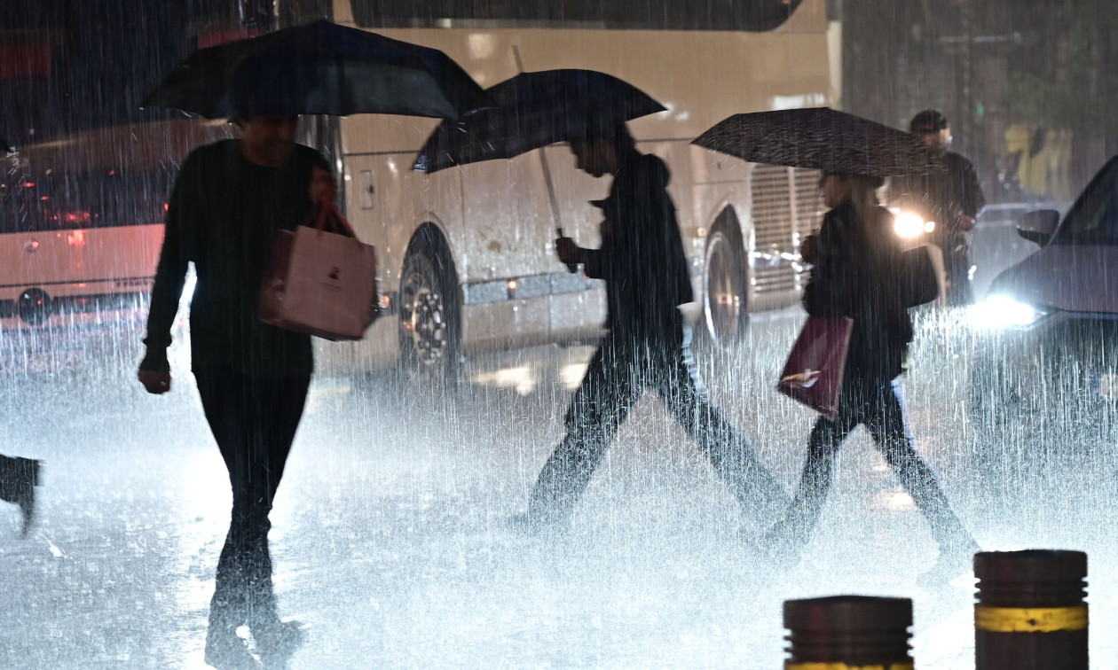 ΠΡΟΣΟΧΗ ΤΙΣ ΕΠΟΜΕΝΕΣ ΩΡΕΣ: Οι 5 περιοχές που θα «χτυπήσει» η «μετεωρολογική βόμβα» - Νέα πρόβλεψη Καλλιάνου