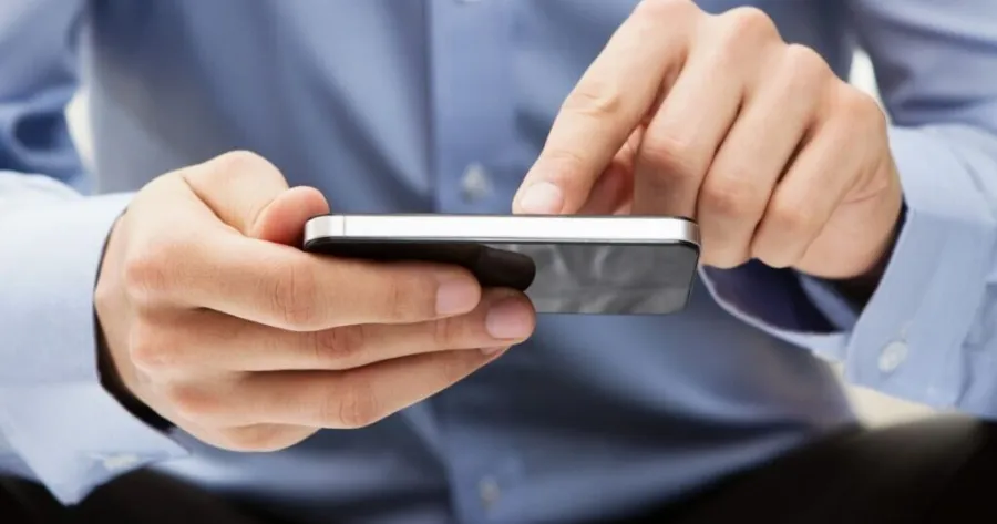 Έκτακτη ανακοίνωση: Αν έχετε κάποια από αυτές τις 12 εφαρμογές στο κινητό σας αφαιρέστε την άμεσα