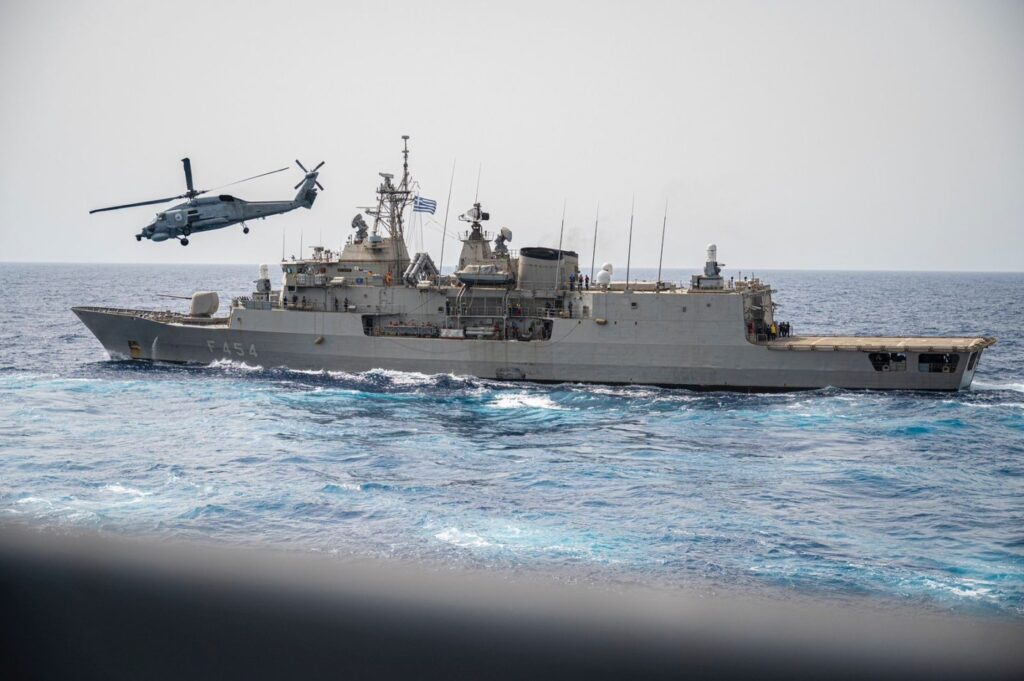 ΕΚΤΑΚΤΟ ΓΙΑ ΤΗΝ ΕΛΛΗΝΙΚΗ ΦΡΕΓΑΤΑ ΨΑΡΑ – Ο ΦΟΒΟΣ ΚΑΙ Ο ΤΡΟΜΟΣ