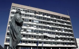 Νεκρός στα 69 του πασίγνωστος γιατρός της χώρας