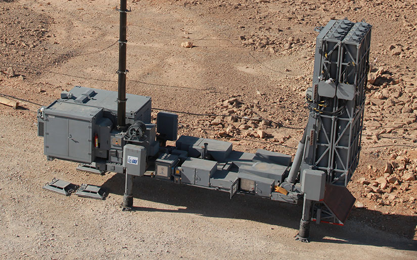 Κύπρος / Σε πλήρη επιχειρησιακή ετοιμότητα το «Barak Mx» – Τα ραντάρ κατέγραψαν τα drones που κατευθύνθηκαν στο νησί