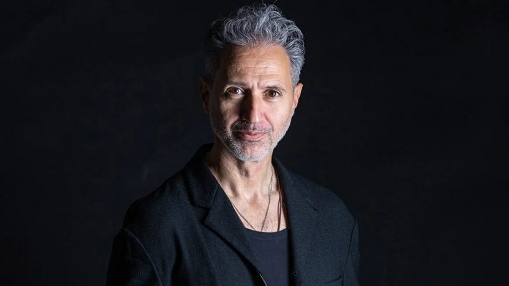 ΠΑΝΕΛΛΗΝΙΑ ΣΥΓΚΙΝΗΣΗ ΓΙΑ ΤΟΝ ΤΡΑΓΟΥΔΙΣΤΗ, ΔΗΜΗΤΡΗ ΚΟΚΟΤΑ