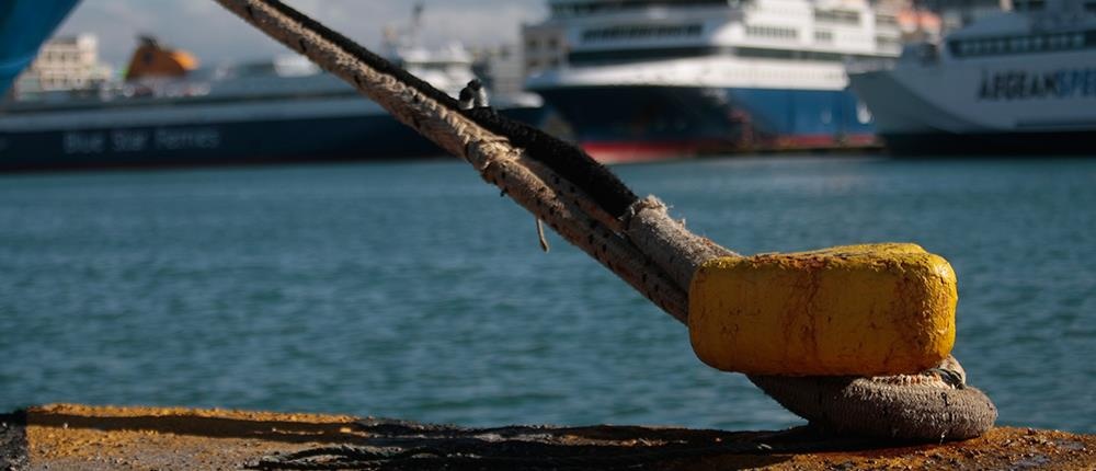 ΠΑΓΩΝΕΙ Η ΧΩΡΑ: 24ωρη απεργία σε όλα τα πλοία