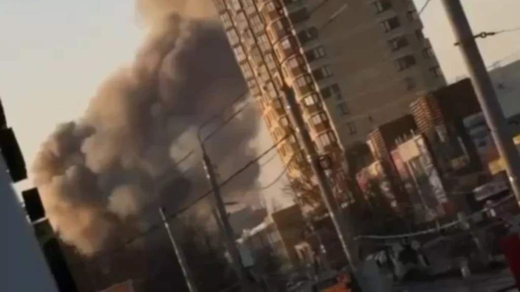 Ήχησαν ξανά τα τύμπανα του πολέμου – Έξι νεκροί και 37 τραυματίες από επίθεση