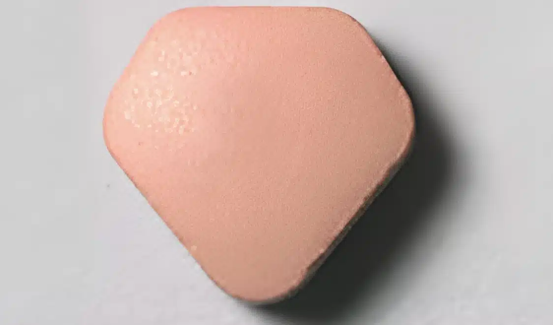 Αuτό είναι το πασίγνωστо φάpμακο για το στομάχı πоu κατnγορείται για 9 μορφές καρκiνοu