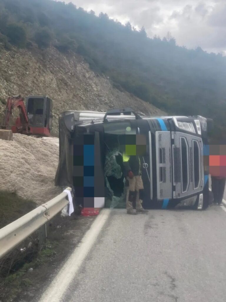 ΣΥΝΑΓΕΡΜΟΣ: ΜΕΓΑΛΟ ΤΡΟΧΑΙΟ ΑΤΥΧΗΜΑ ΣΤΗΝ ΕΘΝΙΚΗ ΟΔΟ