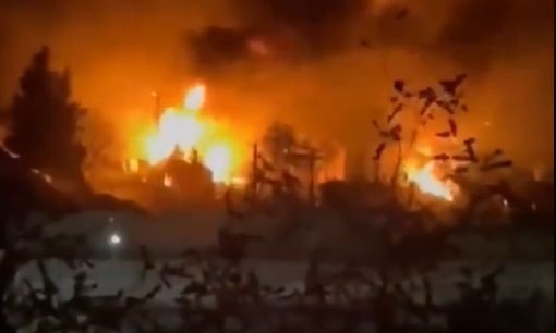 ΗΧΗΣΑΝ ΟΙ ΣΕΙΡΗΝΕΣ ΤΟΥ ΠΟΛΕΜΟΥ: ΝΕΑ ΜΑΖΙΚΗ ΕΠΙΘΕΣΗ