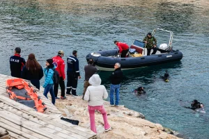 ΜΑΘΕΥΤΗΚΕ Η ΑΛΗΘΕΙΑ ΓΙΑ ΤΟΝ 34ΧΡΟΝΟ ΔΥΤΗ ΠΟΥ ΧΑΘΗΚΕ ΣΤΑ ΛΙΜΑΝΑΚΙΑ ΒΟΥΛΙΑΓΜΕΝΗΣ