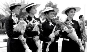 «Η θεία απ’ το Σικάγο»: Για 1η φορά στη δημοσιότητα σπάνιο υλικό – Οι 4 ανιψιές της Βασιλειάδου σε μεγάλη ηλικία και η μόνη που ζει ακόμα