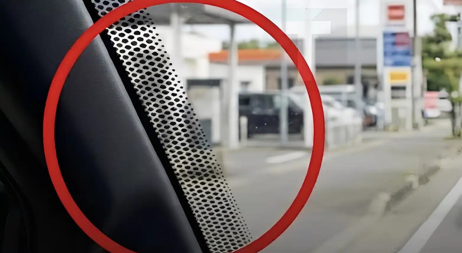 Τι είναι οι μαύρες κουκκίδες στο παρμπρίζ