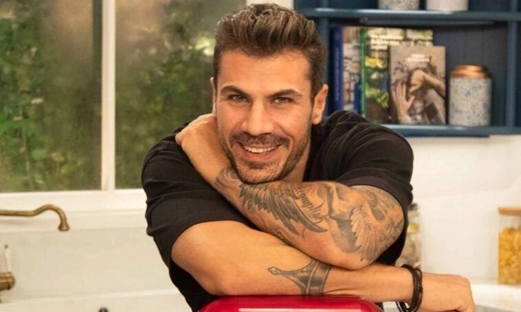 Όλοι τα βάζουν στην πόρτα αλλά αυτό είναι σωστό ή λάθος; Ο Πετρετζίκης λύνει το μυστήριο – Που πρέπει να βάζουμε τα αυγά στο ψυγείο;