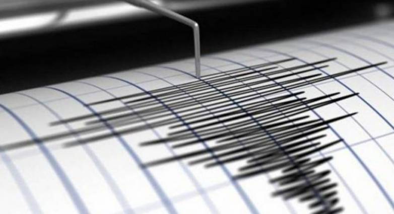 ΙΣΧΥΡΟΣ ΣΕΙΣΜΟΣ ΧΤΥΗΣΕ ΤΗΝ ΕΛΛΑΔΑ ΤΩΡΑ – «ΤΡΟΜΟΣ» ΜΕΣΑ ΣΤΗ ΝΥΧΤΑ