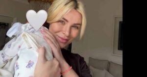 Κατερίνα Καινούργιου: Η κόρη της έγινε 2 εβδομάδων – Η τρυφερή ανάρτηση της παρουσιάστριας