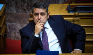 Γιώργος Μυλωνάκης: Οι γιατροί προχώρησαν στη μείωση φαρμάκων καταστολής