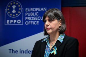 Έκτακτη είδηση για Λάουρα Κοβέσι: Ο Έλληνας δημοσιογράφος που επέλεξε