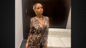 «Το πρόβλημα είναι το πώς ντυνόταν και αν είχε χείλια ή ότι κάποιοι την παράτησαν και πέθανε;»