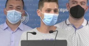 Με λένε Αλέξανδρο και μεγάλωσα στο Χαμόγελο που με βοήθησε να σταθώ στα πόδια μου και να πετύχω τα όνειρά μου