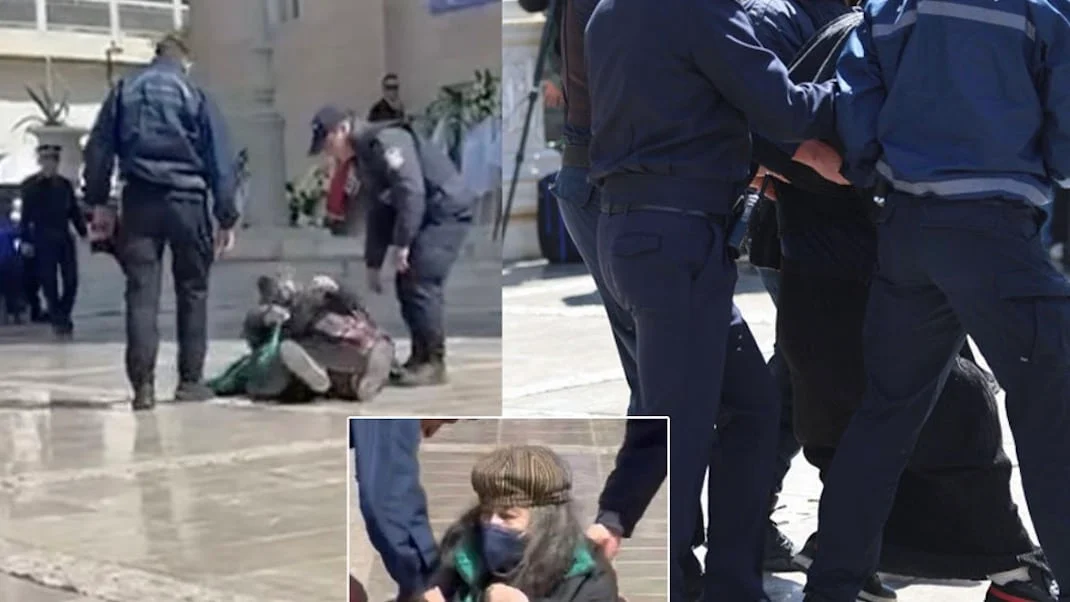 Χαμός με την Ελένη Λουκά στην κηδεία της Μαρινέλλας – Ξάπλωσε κάτω και φώναζε