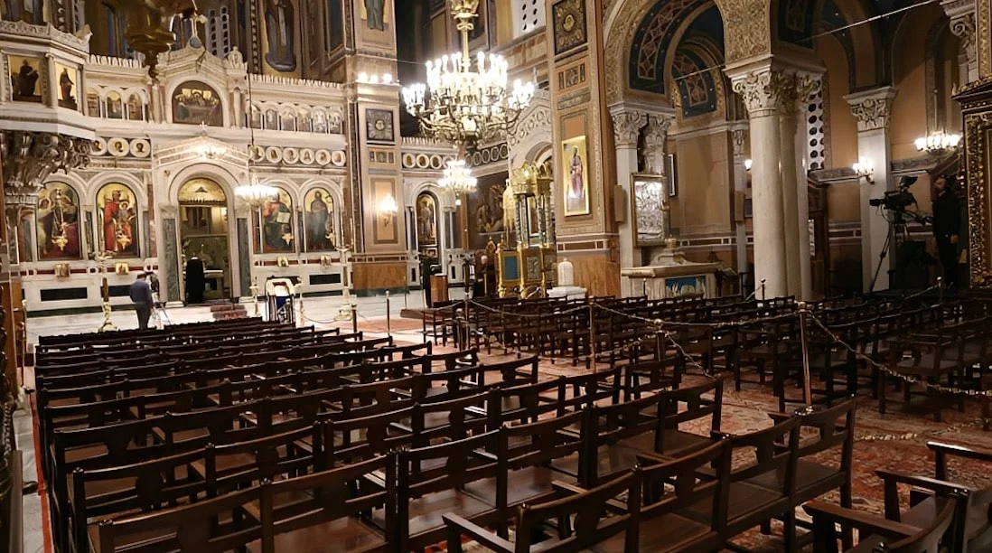 Ξέχασαν παιδιά Δημοτικού στην εκκλησία μετά τον εκκλησιασμό – Αναστάτωση και έρευνα