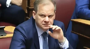 Κώστας Καραμανλής: «Δεν θα είμαι ξανά υποψήφιος στις εκλογές – Δεν παραιτούμαι, θα αποδείξω την αθωότητά μου»