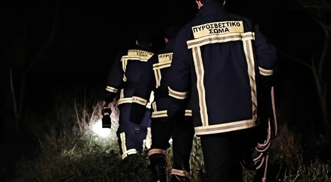Συναγερμός στην Εύβοια: Χάθηκαν οκτώ άτομα σε φαράγγι – Σπεύδουν δυνάμεις για τον εντοπισμό τους