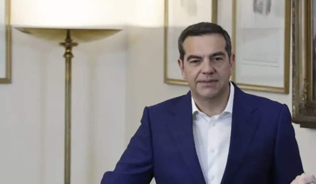 Τσίπρας για διάγγελμα Μητσοτάκη: «Το μόνο ασυμβίβαστο είναι του πρωθυπουργού και του πολιτικού απατεώνα»