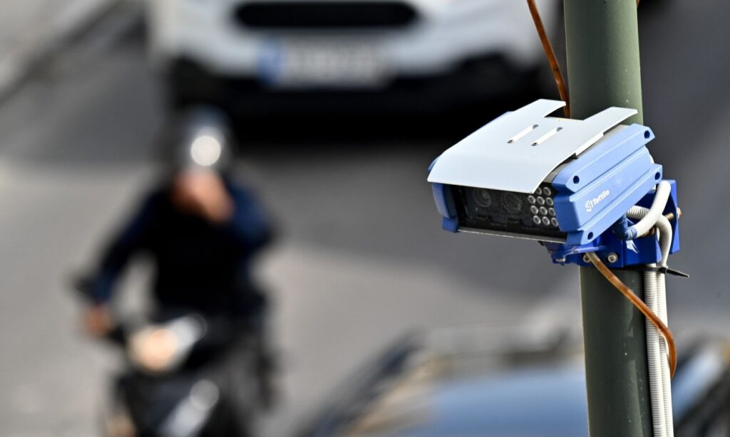 Τοποθετήθηκαν 4 νέες κάμερες στους δρόμους της Αθήνας – Πού θα τις συναντήσετε