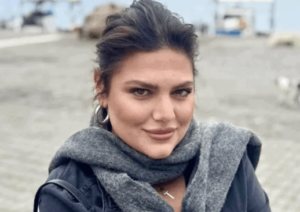 Παντρεύεται η Δανάη Μπάρκα