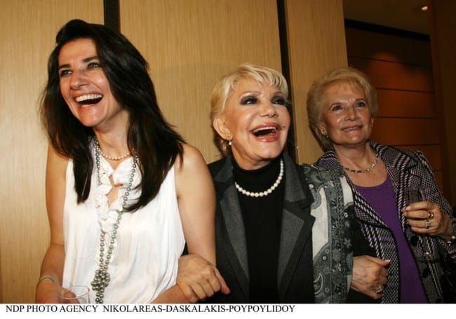 738cda91dfd44f8cad4879ce4c1e47b8