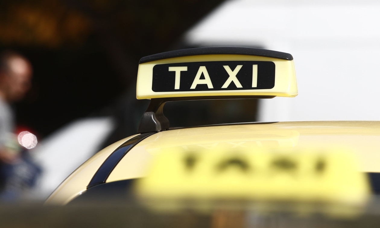 Τραγωδία: Ταξιτζής πέθανε στο τιμόνι