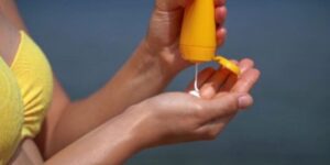 Ανακαλείται επικίνδυνο αντηλιακό – «Καμπανάκι» στις ευρωπαϊκές αγορές