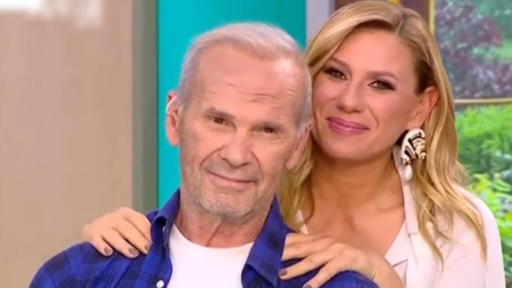 «Δάκρυσε» on air ο Πέτρος Κωστόπουλος: Η έκπληξη που του ετοίμασαν Καραβάτου και συνεργάτες