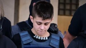 ΑΓΝΩΡΙΣΤΗ Η ΕΙΡΗΝΗ ΜΟΥΡΤΖΟΥΚΟΥ – ΣΟΚΑΡΕΙ Η ΕΙΚΟΝΑ ΤΗΣ ΜΕΤΑ ΑΠΟ 6 ΜΗΝΕΣ ΣΤΗ ΦΥΛΑΚΗ