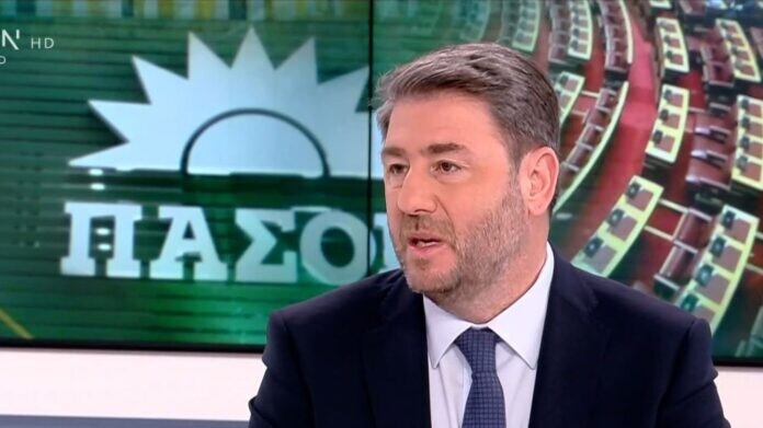 ΑΝΑΤΡΟΠΗ: Πρώτο το ΠΑΣΟΚ σε νέα δημοσκόπηση – Κατέρρευσε η ΝΔ – Ραγδαίες εξελίξεις