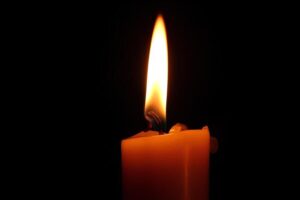 ΤΡΑΓΩΔΙΑ ΠΑΣΧΑΛΙΑΤΙΚΑ: ΠΕΘΑΝΕ Ο ΙΔΙΟΚΤΗΤΗΣ ΠΑΣΙΓΝΩΣΤΗΣ ΕΛΛΗΝΙΚΗΣ ΑΛΥΣΙΔΑΣ ΣΟΥΠΕΡ ΜΑΡΚΕΤ ΠΟΥ ΑΓΑΠΟΥΝ ΟΛΟΙ ΟΙ ΕΛΛΗΝΕΣ