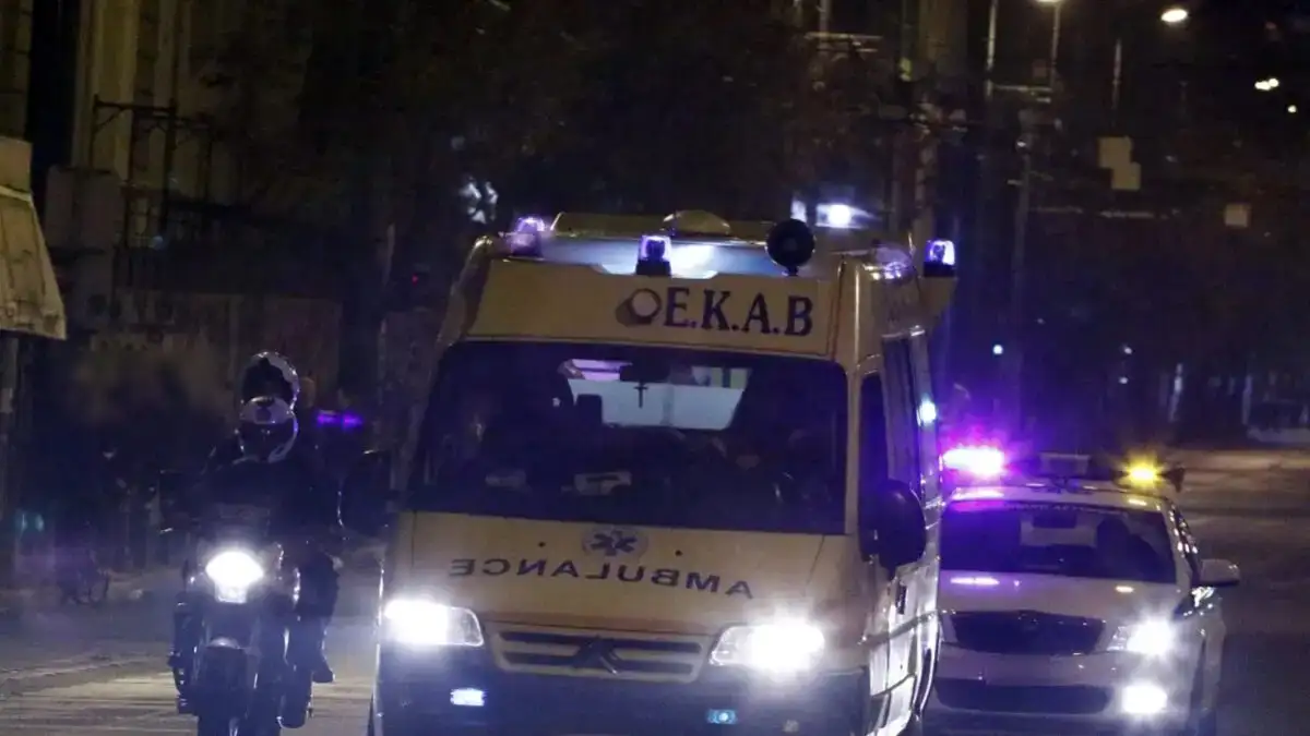 Τραγωδία στον Πειραιά: Ανήλικος παρασύρθηκε από λεωφορείο και σκοτώθηκε