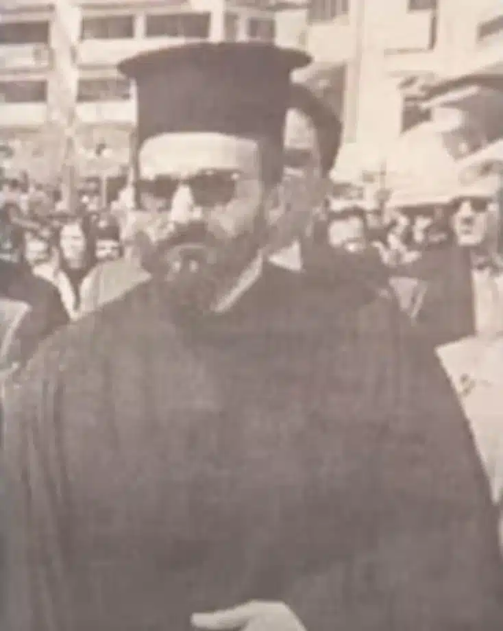 eksafanisi papa mugdanaleurou06